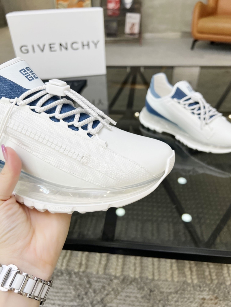 Givenchy Sneakers